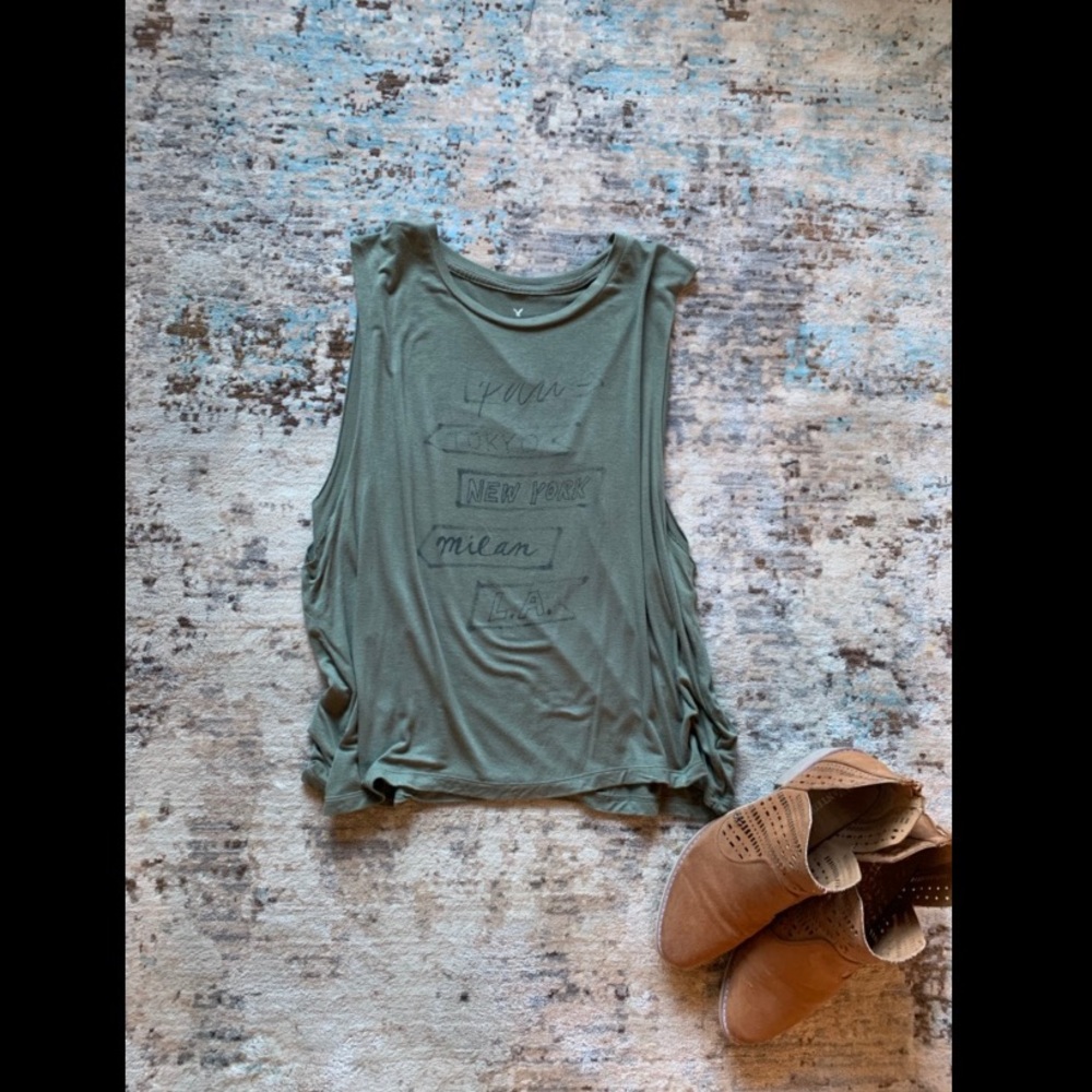 American eagle tank top